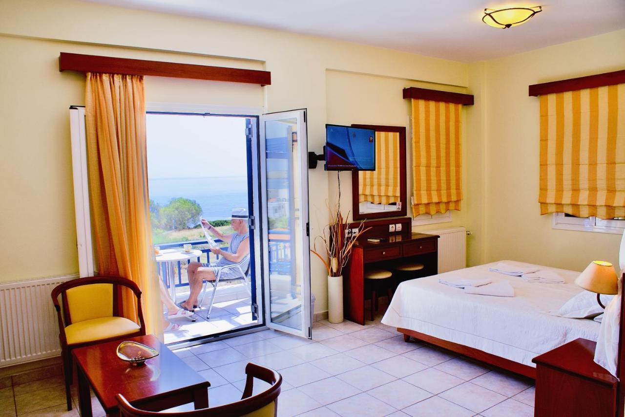 Venardos Hotel Agia Pelagia  Dış mekan fotoğraf