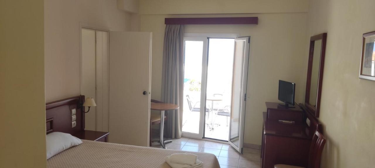 Venardos Hotel Agia Pelagia  Dış mekan fotoğraf