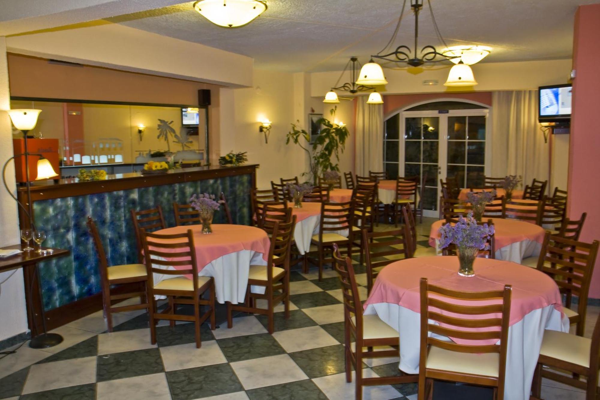 Venardos Hotel Agia Pelagia  Dış mekan fotoğraf