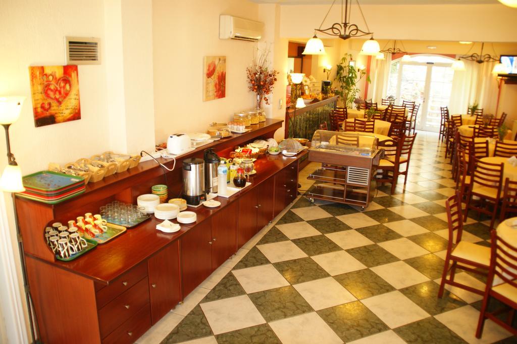 Venardos Hotel Agia Pelagia  Dış mekan fotoğraf